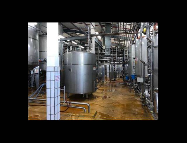 9,632M² WAREHOUSE FOR SALE IN PAROW INDUSTRIAL